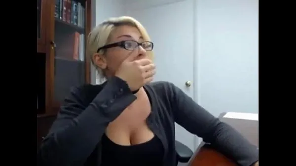 Νέες secretary caught masturbating - full video at girlswithcam666.tk νέες ταινίες