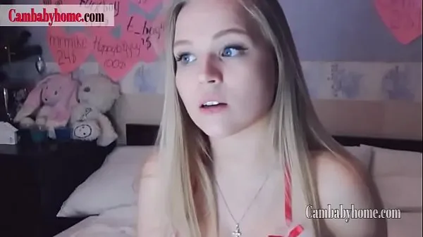Nové Teen Cam - How Pretty Blonde Girl Spent Her Holidays- Watch full videos on nové filmy