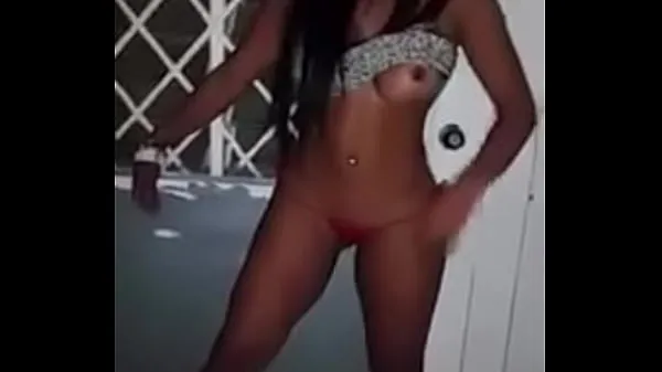Nye Cali model Kathe Martinez detained by the police strips naked ferske filmer