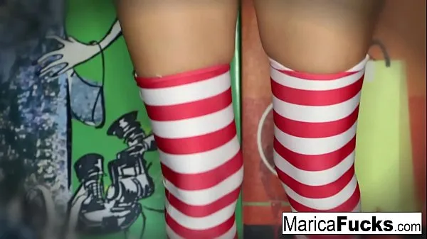 Marica strips off her costume and plays with herselfأفلام جديدة جديدة