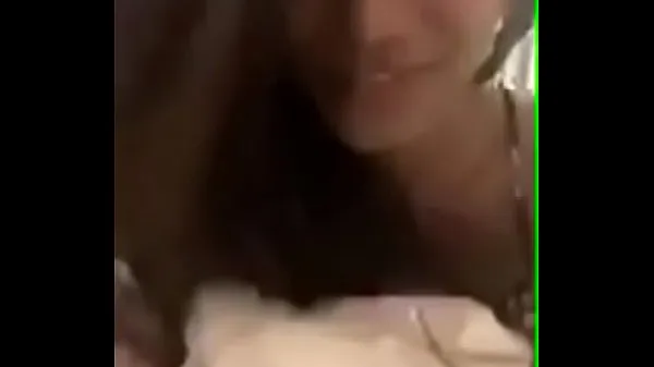 Nowe Poonam Panday on live video chat with her fans. She is more sexy when is on her bed. Must watch till the endświeże filmy