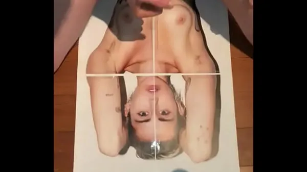 Nye Miley cyrus sperm on face and tits friske film