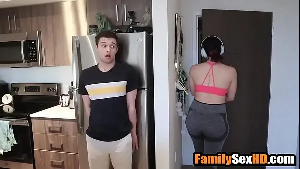 New Pranking & fucking my fat ass step sister during quarrantine fresh Movies