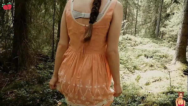 Neue Forest Quickie mit geilem Teen - Public Sex MVfrische Filme