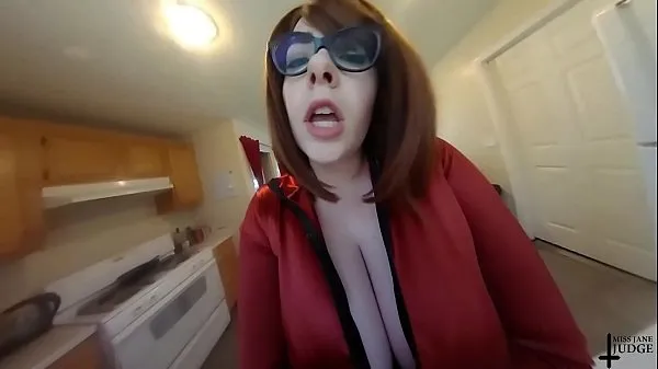 New Unaware Giantess Searches for Lost Tiny Man Boob s fresh Movies