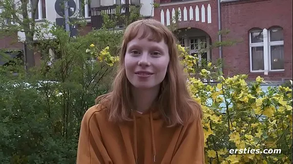 Nye Redhead Amateur Girl Rubbing Her Hairy Mound friske film