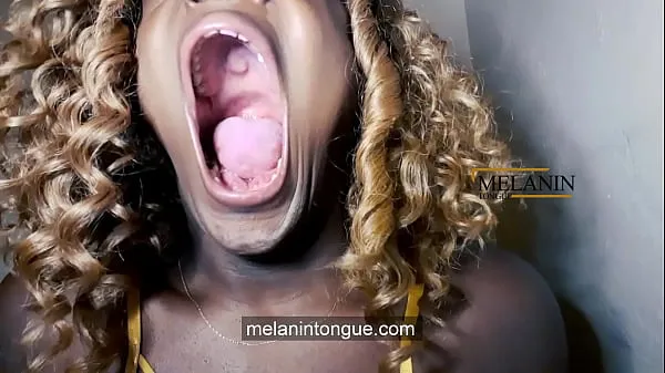 Nye MelaninTongue mouth tour compilation ferske filmer