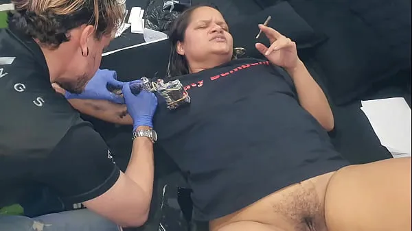 New My wife offers to Tattoo Pervert her pussy in exchange for the tattoo. German Tattoo Artist - Gatopg2019 fresh Movies