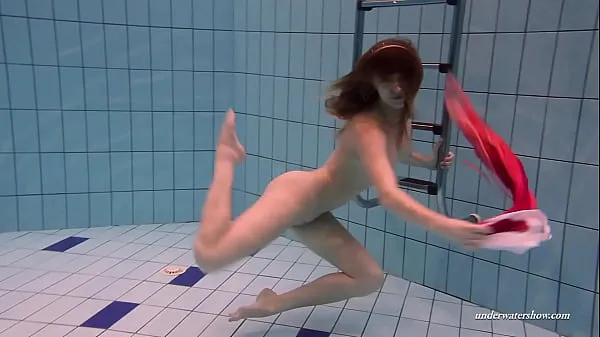 Nya Bultihalo is a super beautiful sexy girl underwater färska filmer