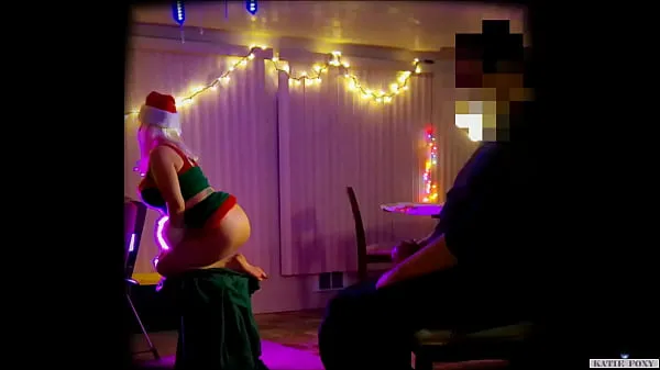 Nowe BUSTY, BABE, MILF, Naughty elf on the shelf, Little elf girl gets ass and pussy fucked hard, CHRISTMASświeże filmy