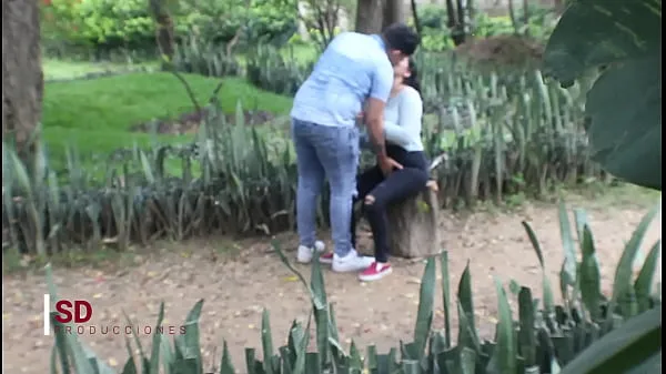 New SPYING ON A COUPLE IN THE PUBLIC PARK fresh Movies