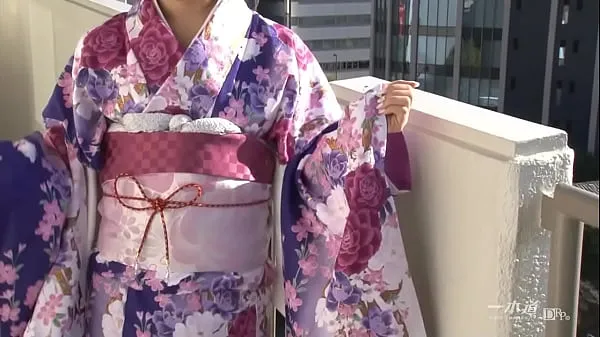ภาพยนตร์ใหม่Rei Kawashima Introducing a new work of "Kimono", a special category of the popular model collection series because it is a 2013 seijin-shiki! Rei Kawashima appears in a kimono with a lot of charm that is different from the year-end and New Yearสดใหม่