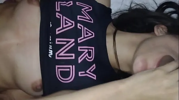 Novinha goes out with 3 guys and fucks without a condom and lets cum in her pussy and mouth (without her husbandأفلام جديدة جديدة