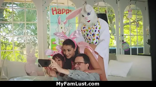 Stepbro in Bunny Costume Fucks His Horny Stepsister on Easter Celebration - Avi Love Phim mới mới