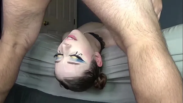 Uusia Egyptian Goddess Pulled Off the Bed for Extreme Deepthroat Upside Down & BALLS DEEP Cum in Throat tuoretta elokuvaa
