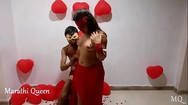 Новые Индийская пара день святого валентина горячий секс видео бхабхи в красном дези сари трахалсвежие фильмы
