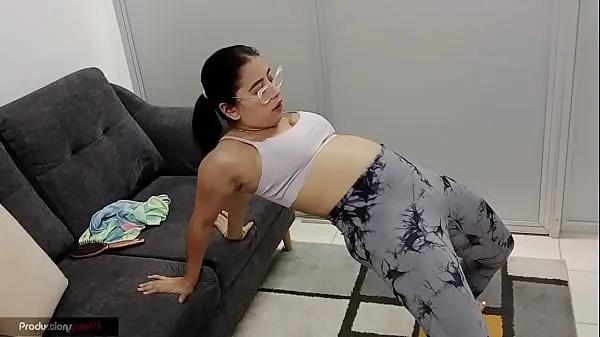 I get excited to see my stepsister's big ass while she exercises, I help her with her routine while groping her pussy Filem baharu baharu