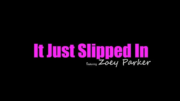 Nye Wait. Why is there a dick in me?" confused Zoe Parker asks Stepbro - S2:E8 ferske filmer