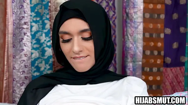 Nye Muslim girl fantasizing about sex with classmate ferske filmer