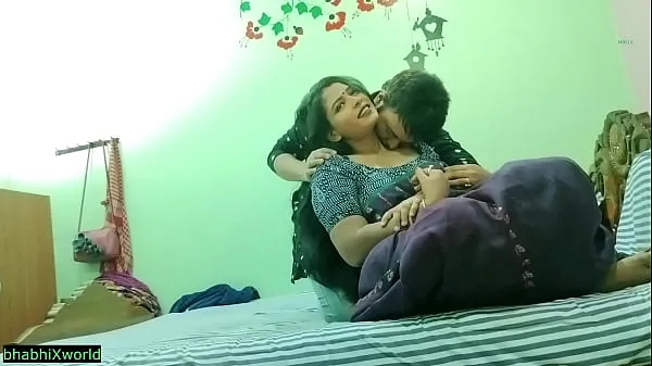Νέες New Bengali Wife First Night Sex! With Clear Talking νέες ταινίες