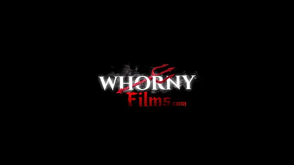 Nye WHORNY FILMS Reverse Gangbang Stunning Babes Sharing One Big Cock friske film