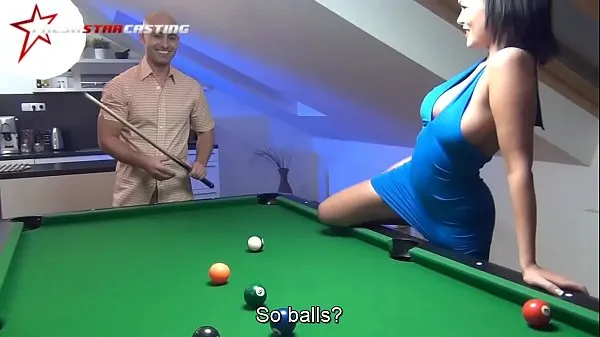 新的 Wild sex on the pool table 新鲜电影